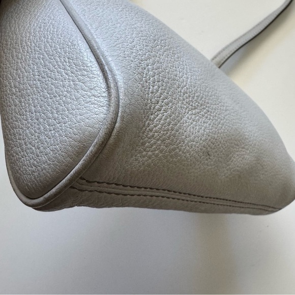 Marc Jacobs Light Gray Empire City Crossbody Bag - Picture 5 of 13